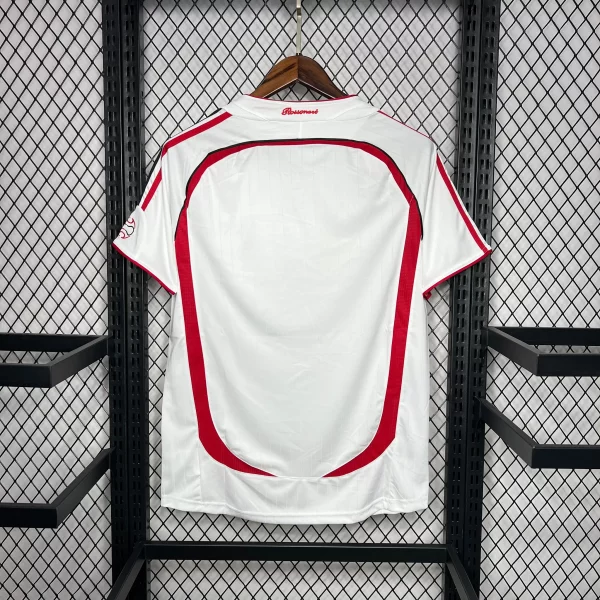 Camiseta Retro AC Milan 06/07 2ª equipación (Incluye parche de la foto) - Imagen 2