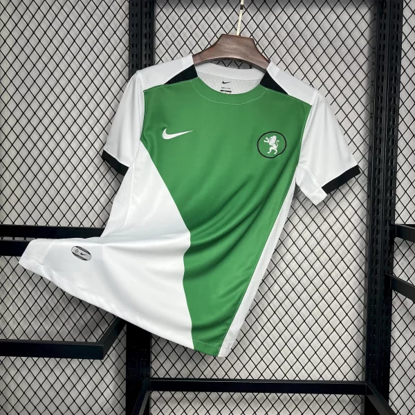 Camiseta Retro Sporting Lisboa 24/25 Versión especial