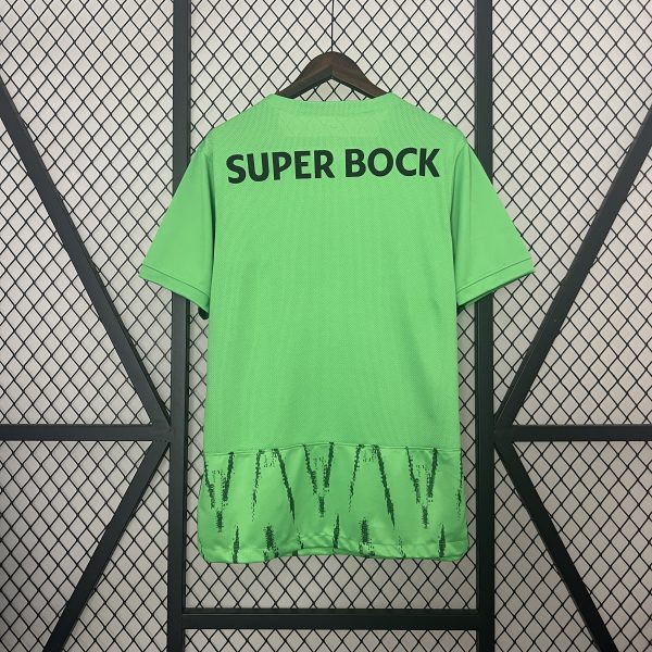 Camiseta Sporting Lisboa 24/25 4ª equipación - Imagen 2
