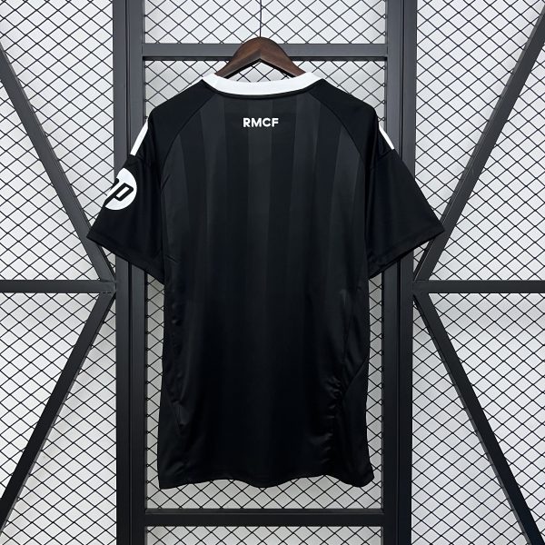 Camiseta Real Madrid 25/26 Versión especial - Imagen 2
